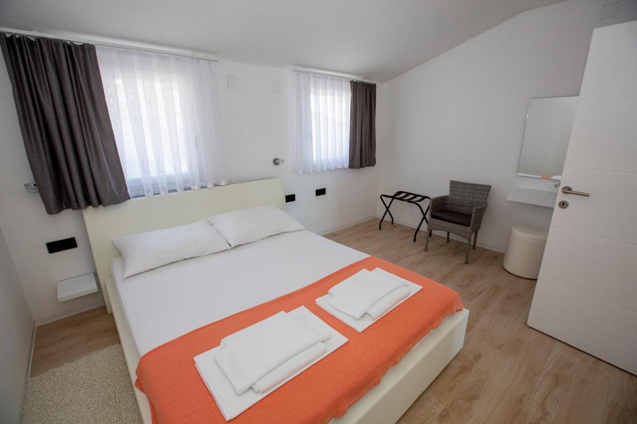 Appartement Mayana à Cesarica Extérieur photo