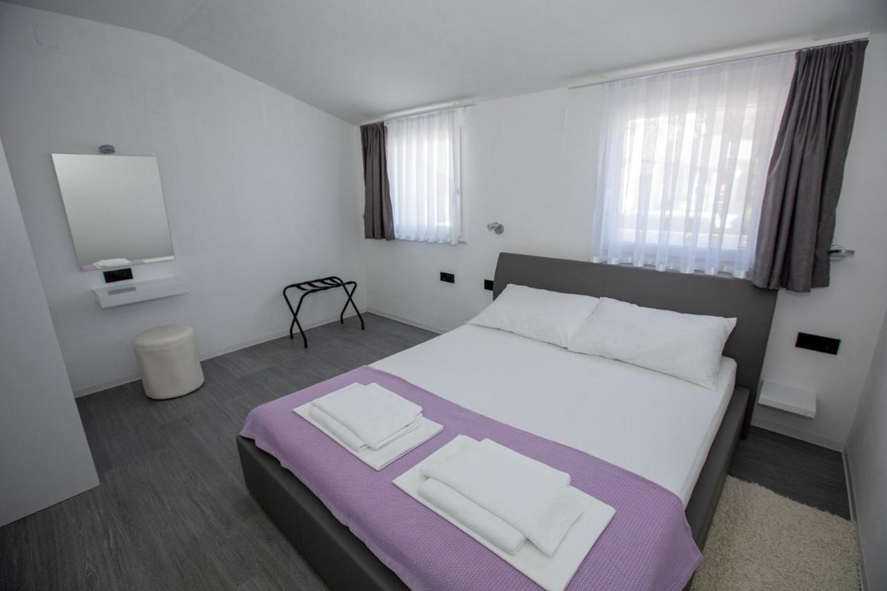 Appartement Mayana à Cesarica Extérieur photo