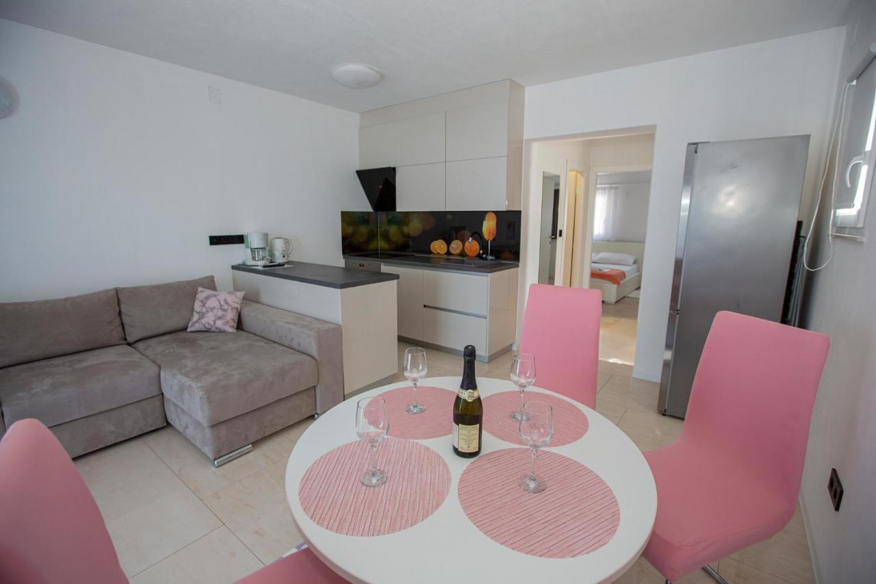 Appartement Mayana à Cesarica Extérieur photo