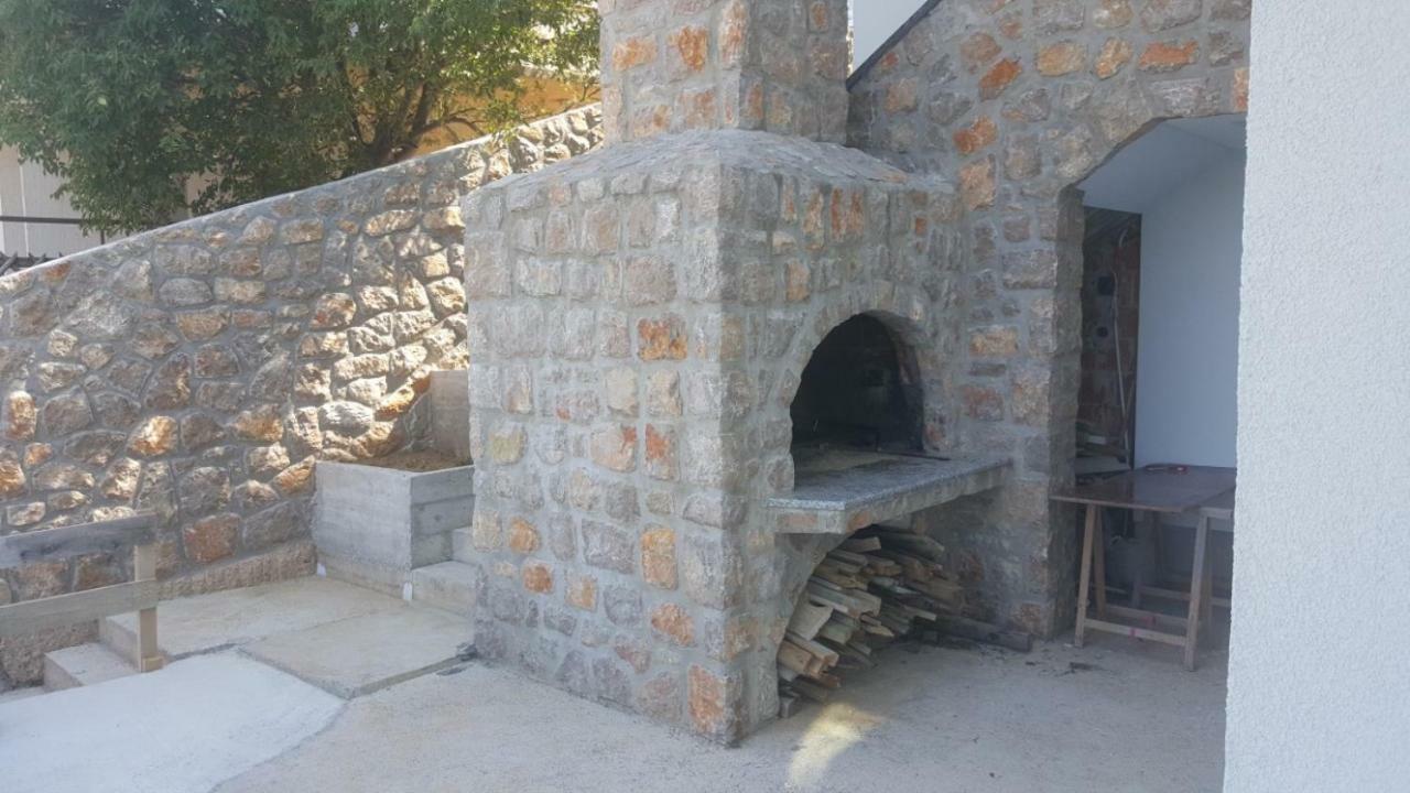 Appartement Mayana à Cesarica Extérieur photo
